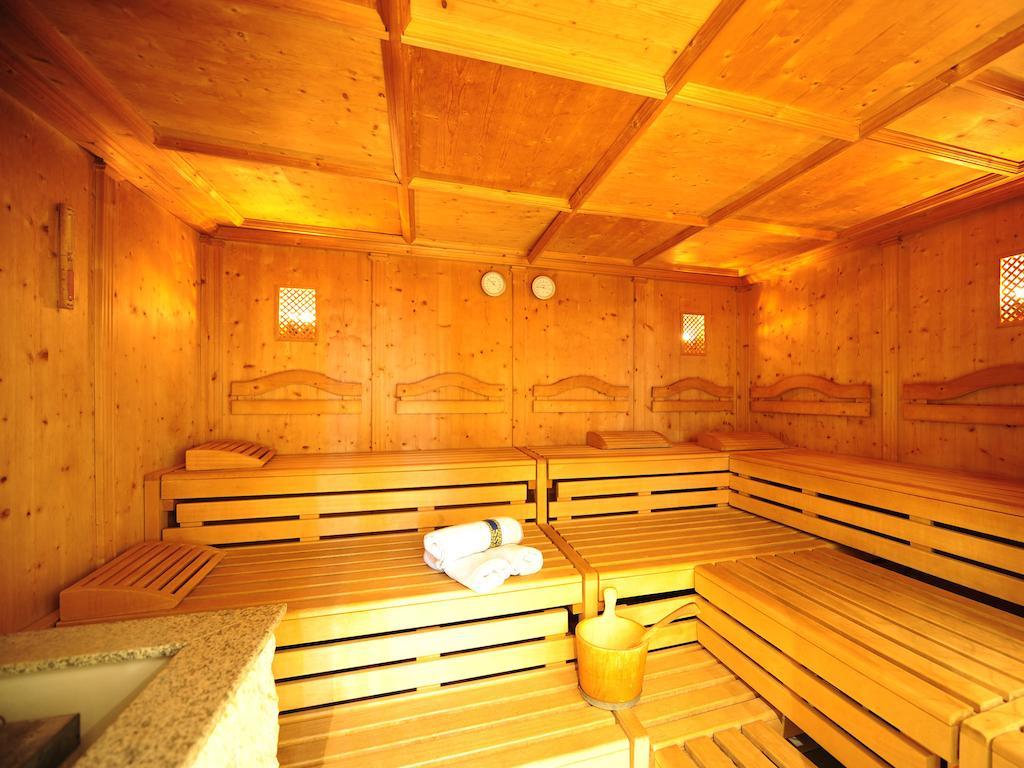 Heart Hotel Arlberg Санкт-Антон-ам-Арльберг Экстерьер фото